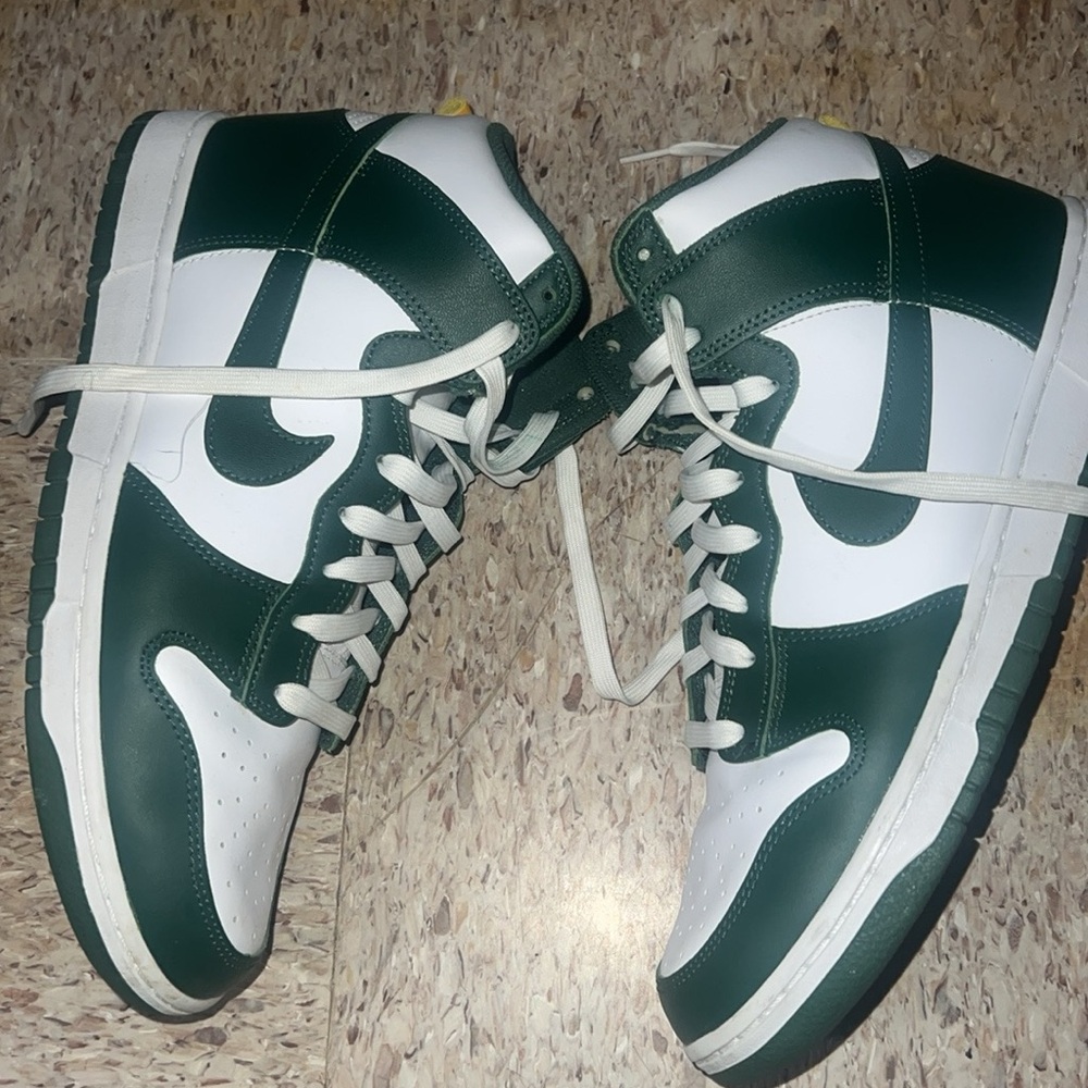 Nike high top dunks